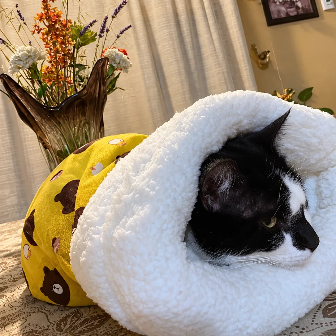 Cat Bed Plush-Lined Semi-Enclosed Machine Washable