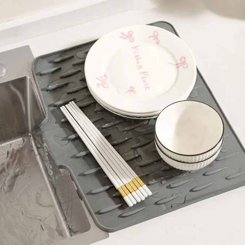 Dish Drying Mat Silicone Heat-Resistant & Foldable