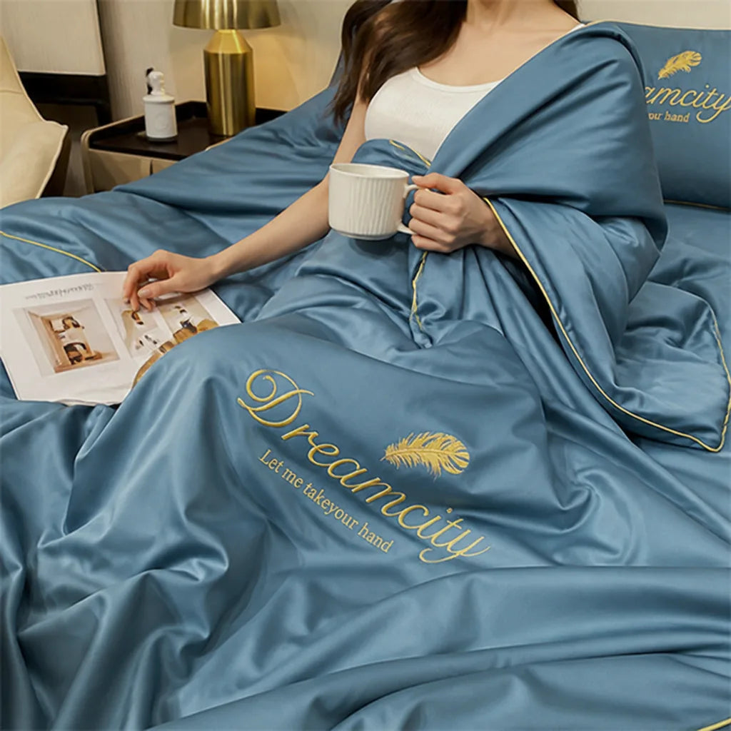 Ice-Silk Cooling Blanket (Breathable, Moisture-Regulating, Machine Washable)