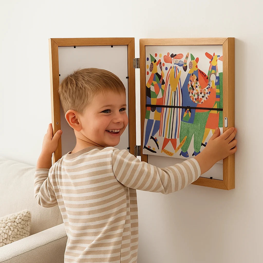 Kids Drawing Frame Flip-Open 150-Drawing Capacity Wall-Mountable