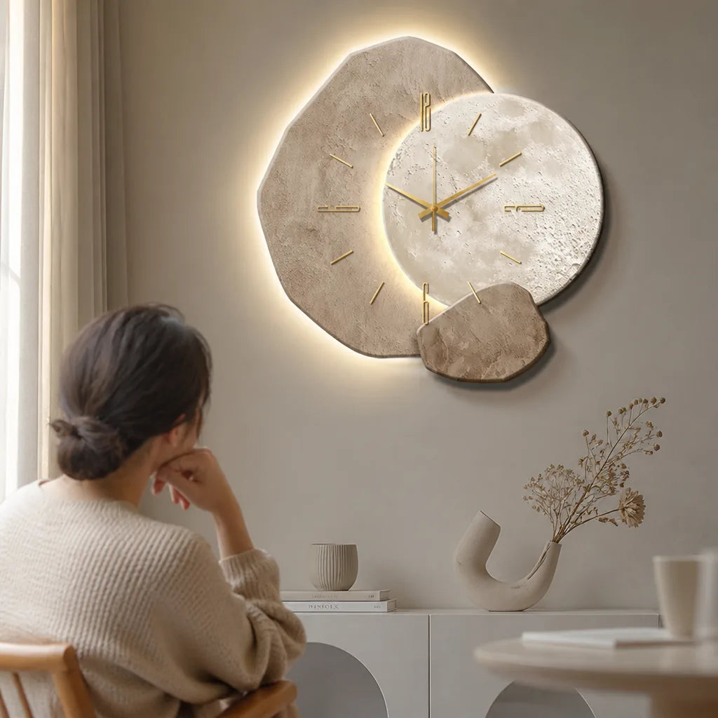 Minimalist Scandinavian Design Wall Clock With Silent Movement (40 × 40 cm)