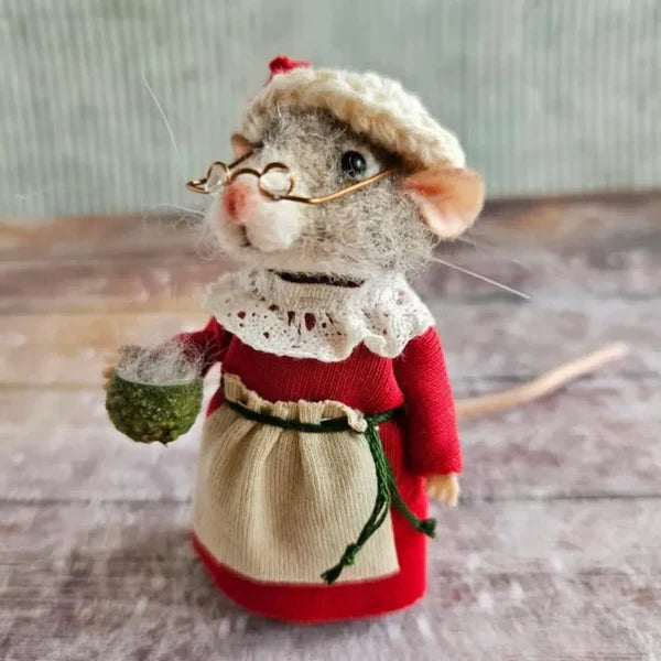 Needle Felting Kit 3 Inch Mouse Wool & Wire