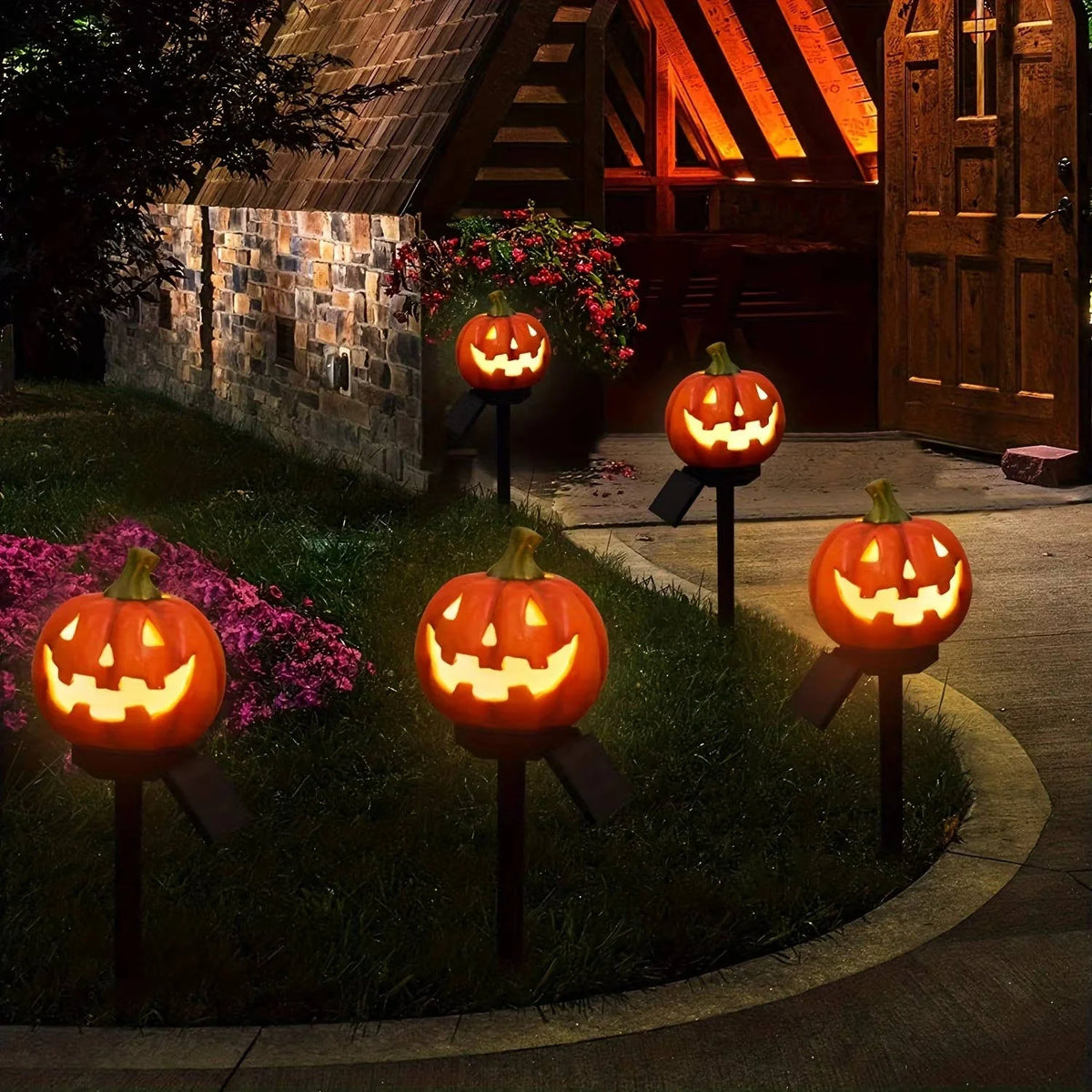 Outdoor Pathway Light Pumpkin Solar Dusk Sensor