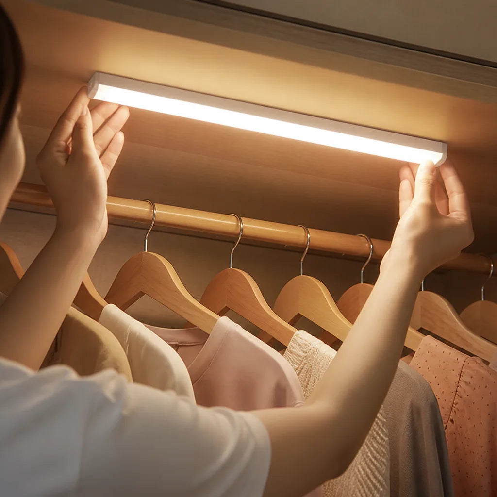Rechargeable Magnetic Motion Sensor Light (USB-C Fast Charging)