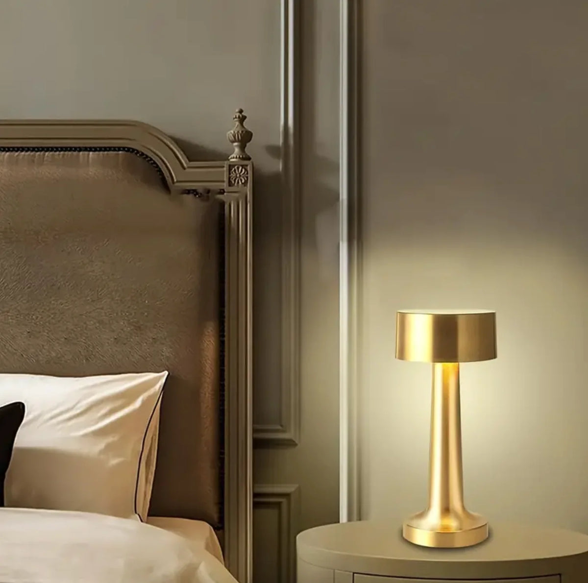 Table Lamp Cordless Touch Dimmable 15-Hour Battery