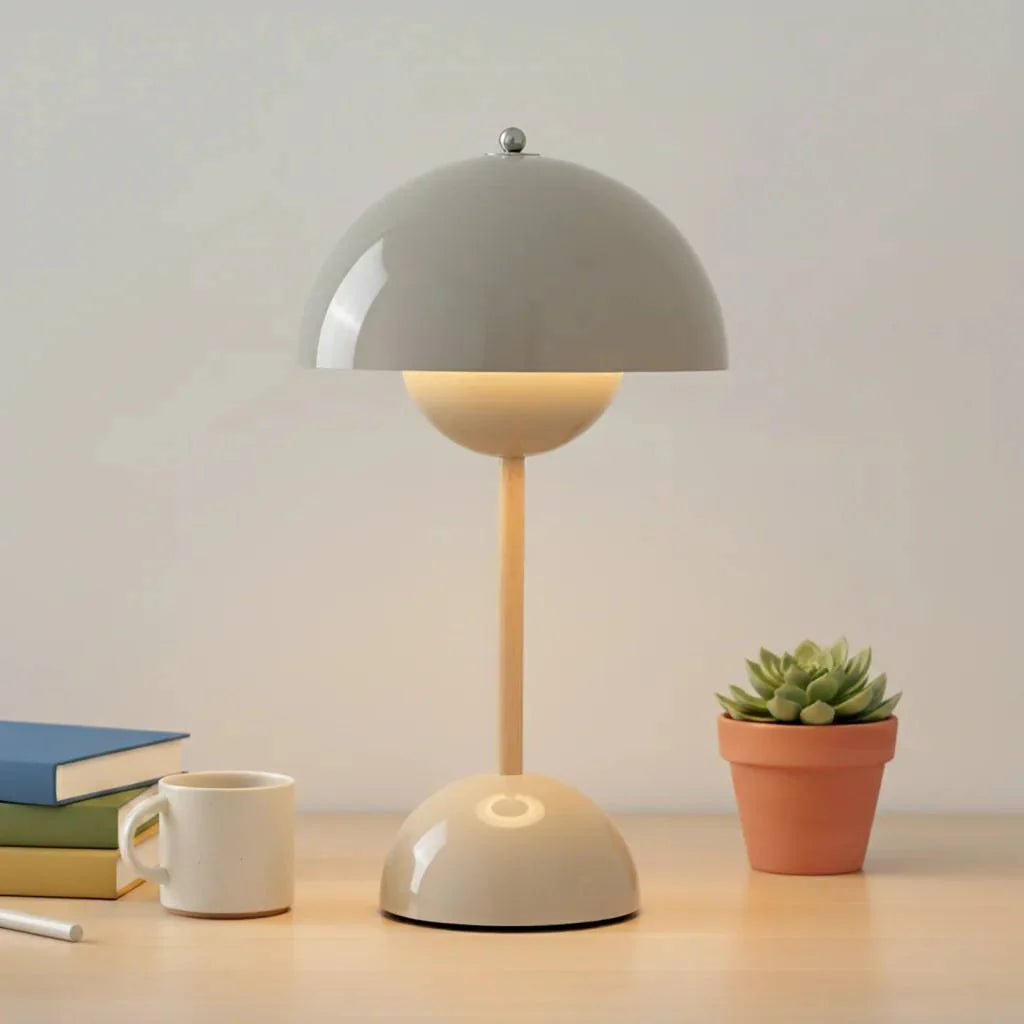 Table Lamp Dimmable Cordless LED Gold-Plated Base