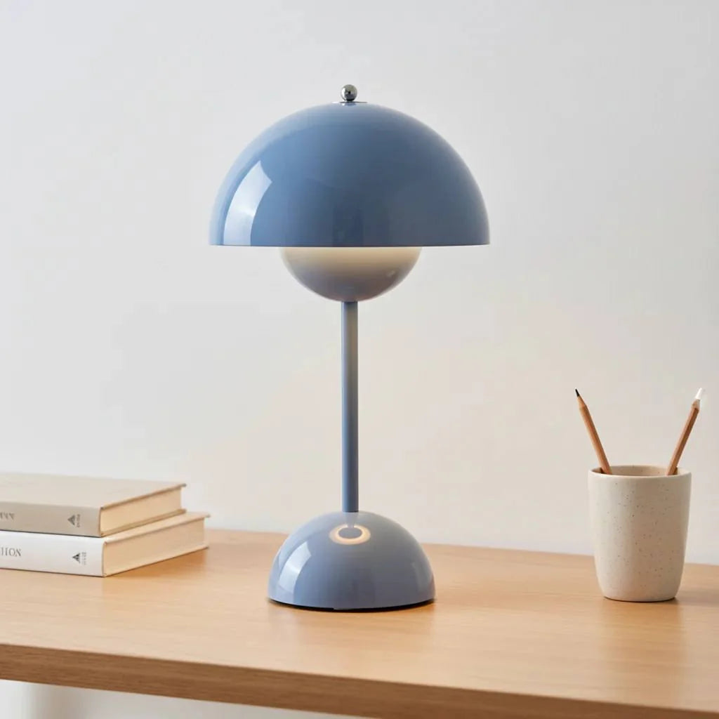 Table Lamp Dimmable Cordless LED Gold-Plated Base