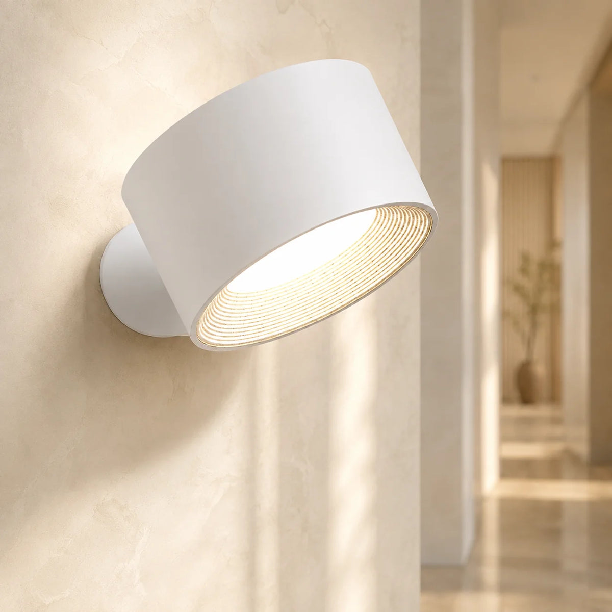 Wall Light Magnetic Rotating Head USB Rechargeable