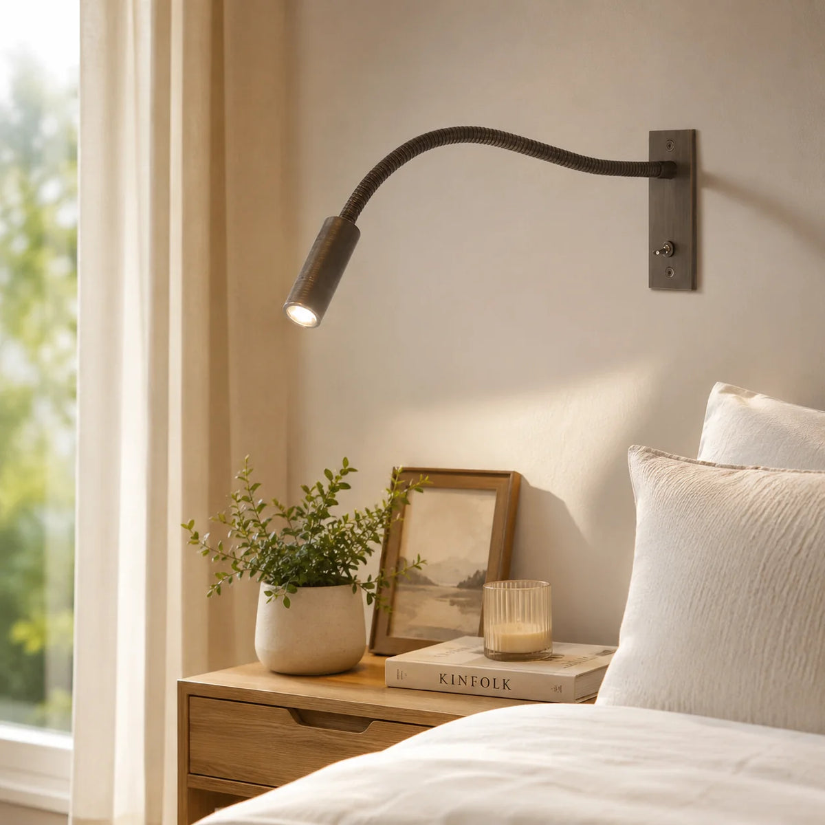 Wall Reading Lamp Solid Metal Adjustable Rotating Spotlight